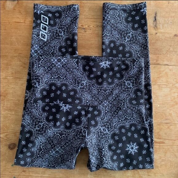 𝅺euc Lorna Jane Bandana Babe 7/8 core tight sz xs - Picture 7 of 8